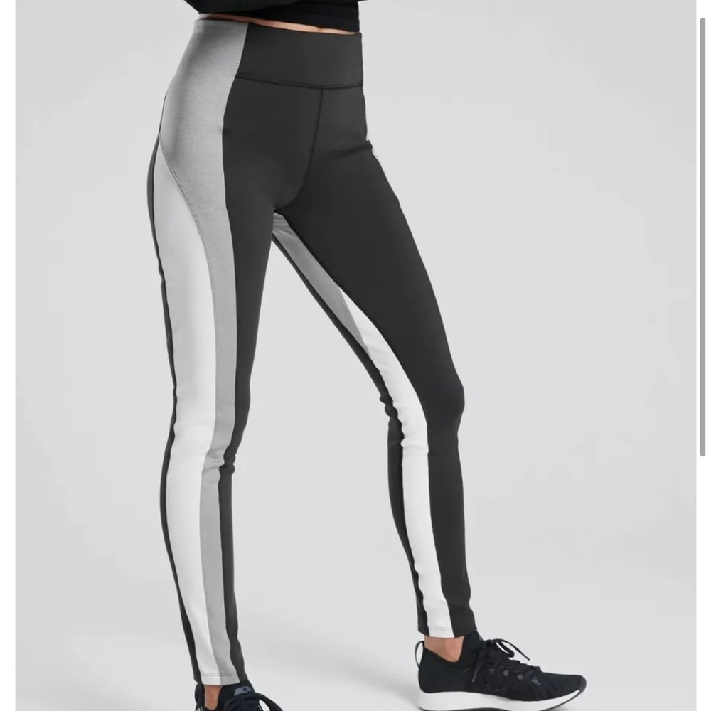 Athleta Black and Gray Colorblock Leggings